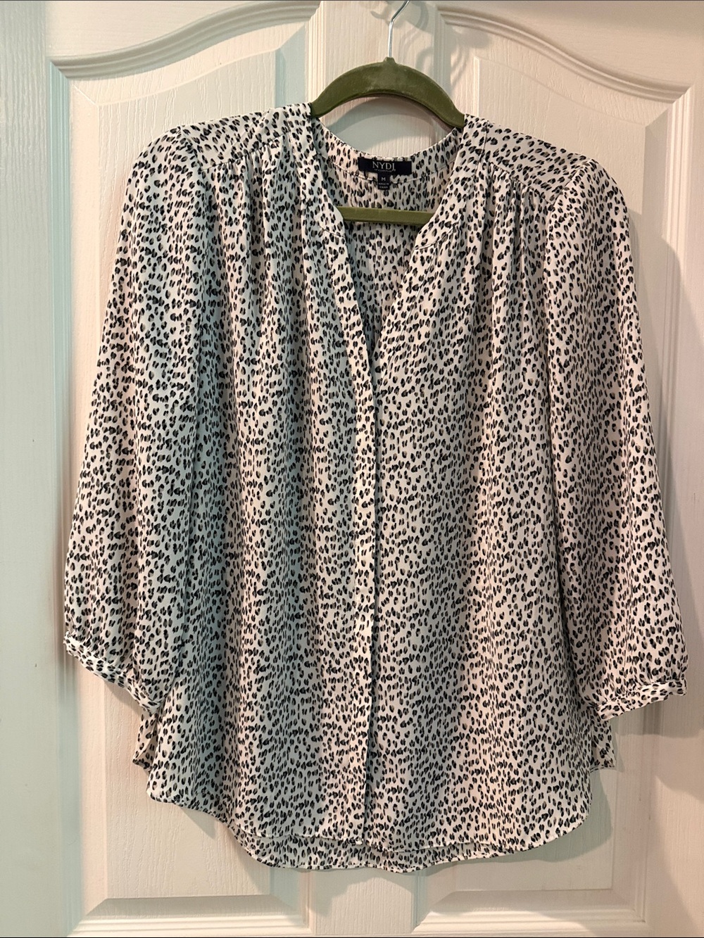 NYDJ Black & White animal print V-Neck Blouse